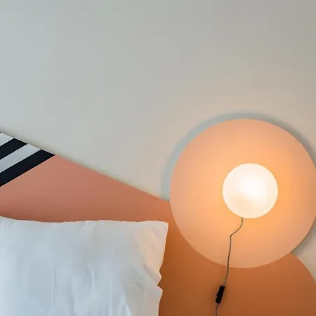 Amazing Duplex - Mid Century Experience & Parking Apartment Porto