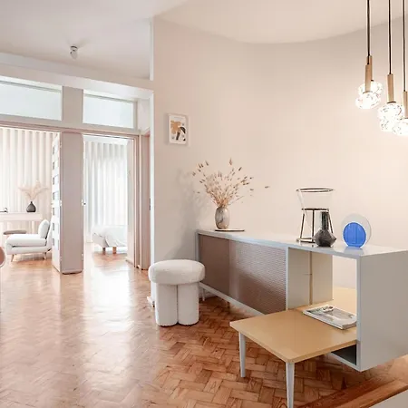 Amazing Duplex - Mid Century Experience & Parking Appartamento *
