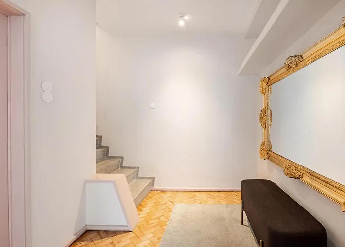 Apartamento Amazing Duplex - Mid Century Experience & Parking