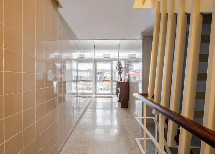 Amazing Duplex - Mid Century Experience & Parking 포르투