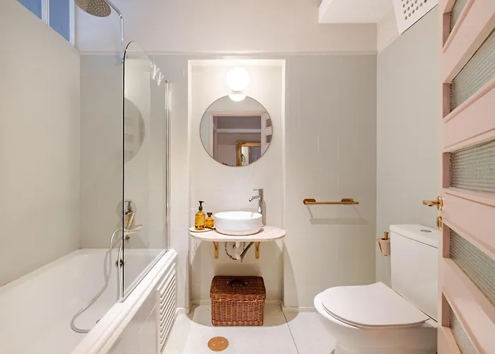 Amazing Duplex - Mid Century Experience & Parking