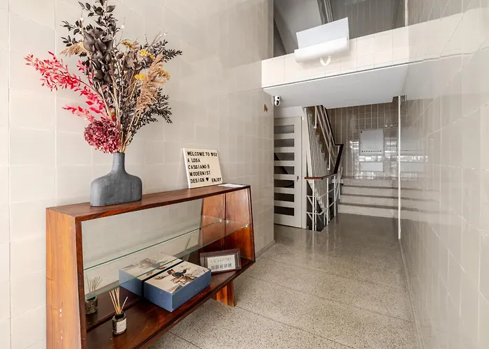 Apartamento Amazing Duplex - Mid Century Experience & Parking *