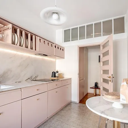 Amazing Duplex - Mid Century Experience & Parking Apartment Porto