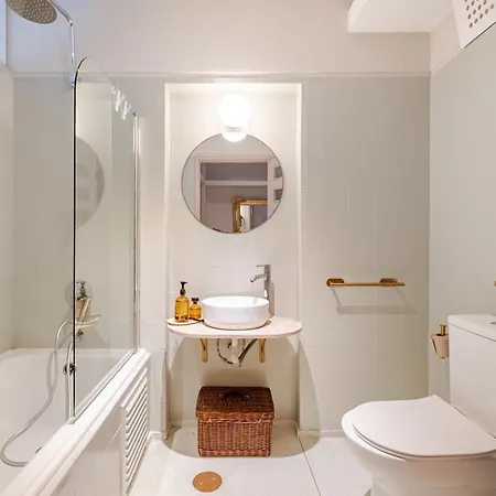 Amazing Duplex - Mid Century Experience & Parking